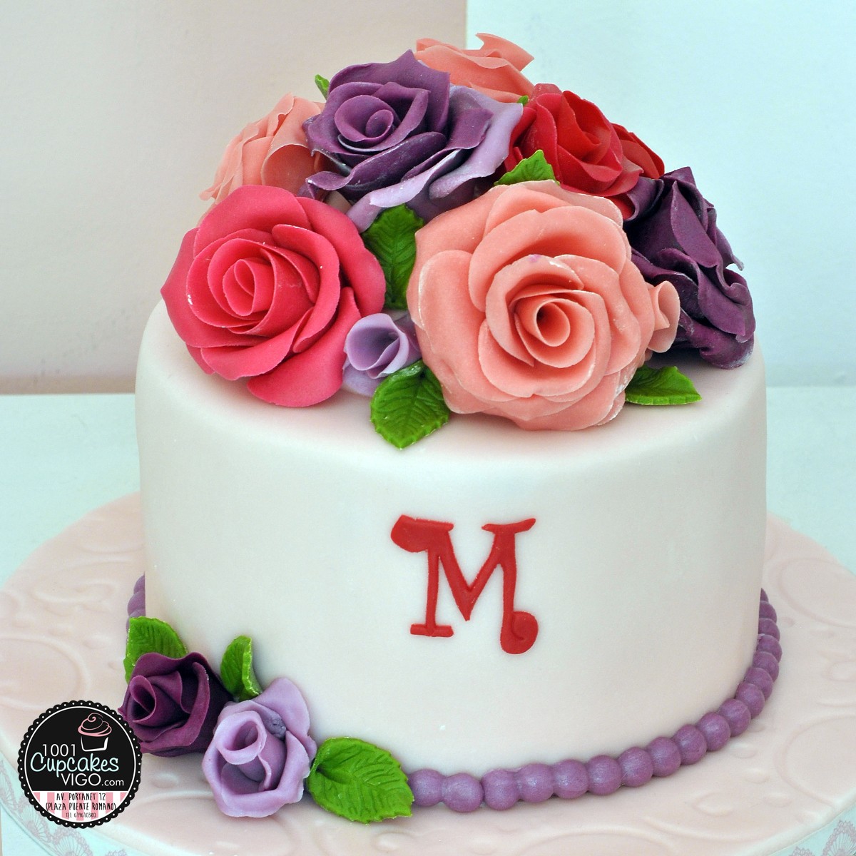 tarta-con-bouquet-de-rosas.jpg