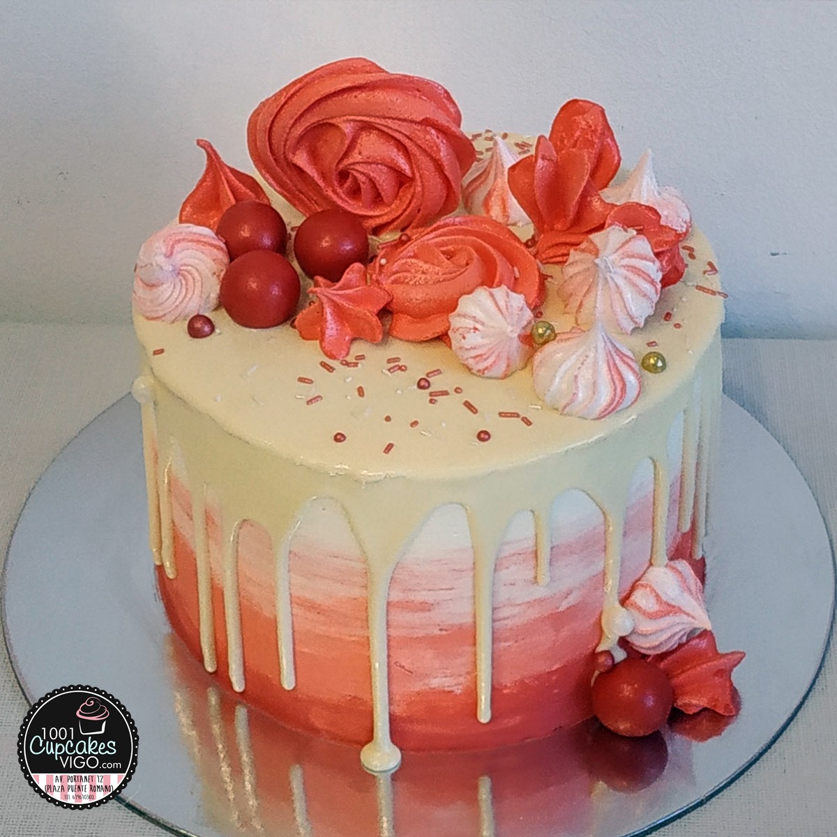 tarta-drip-con-merengues-1.jpg